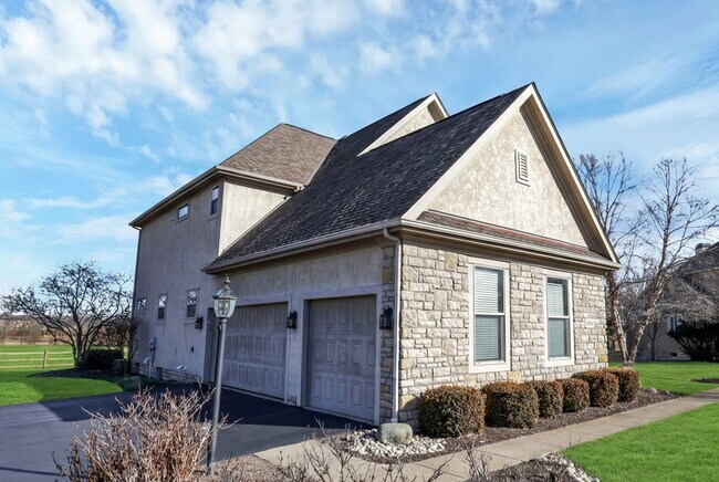 Building Photo - 8006 Caraway Ave