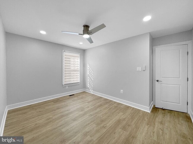 Building Photo - 10444 Malone Ct