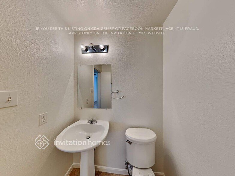 Building Photo - 7911 Owl Ln