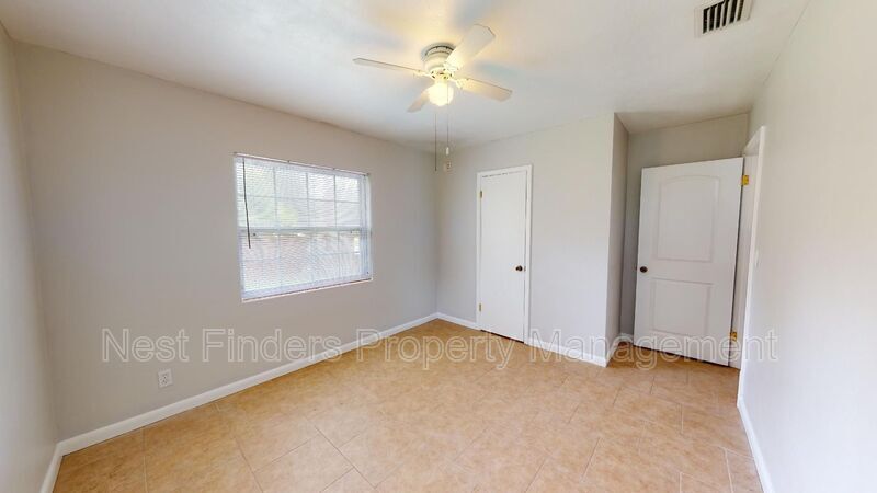 Building Photo - 8229 Hogan Rd