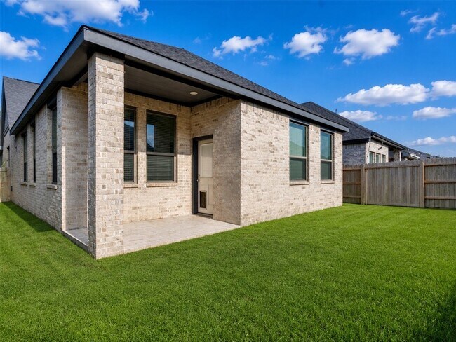 Building Photo - 10643 Wild Chives