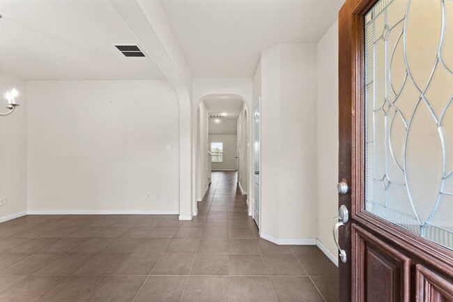 Building Photo - 9839 Deborah Colony Ln