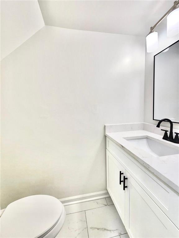 Building Photo - 118 Jade Ln