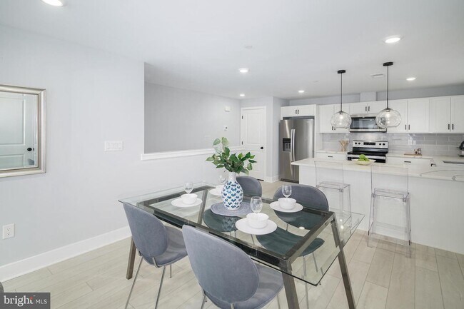 Kitchen with Dining Room view - 1209 N 5th St