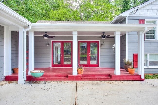 Building Photo - 2067 Brockett Rd