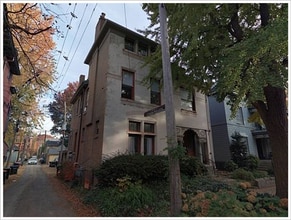 Building Photo - 415 Belgravia Ct