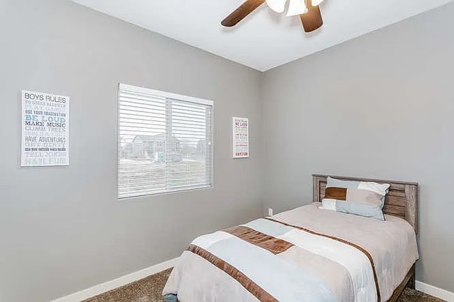 Building Photo - 1218 S Longford St