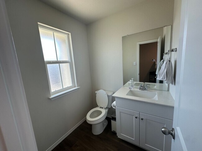 Building Photo - 7323 Perseus Brk