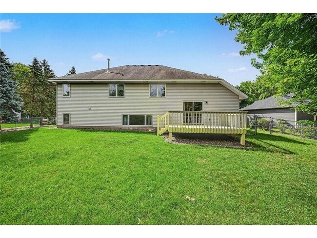 Building Photo - 2522 Windsor Ln