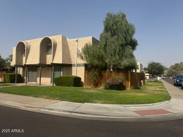Building Photo - 5911 W Townley Ave