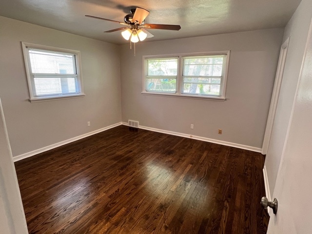 Building Photo - 135 Pompano Ln