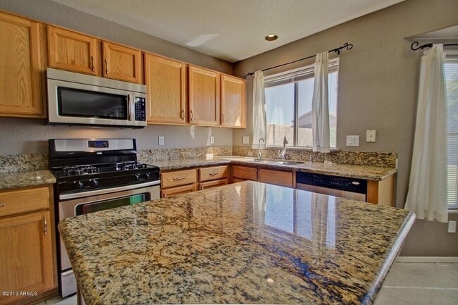 Building Photo - 9649 E Friess Dr