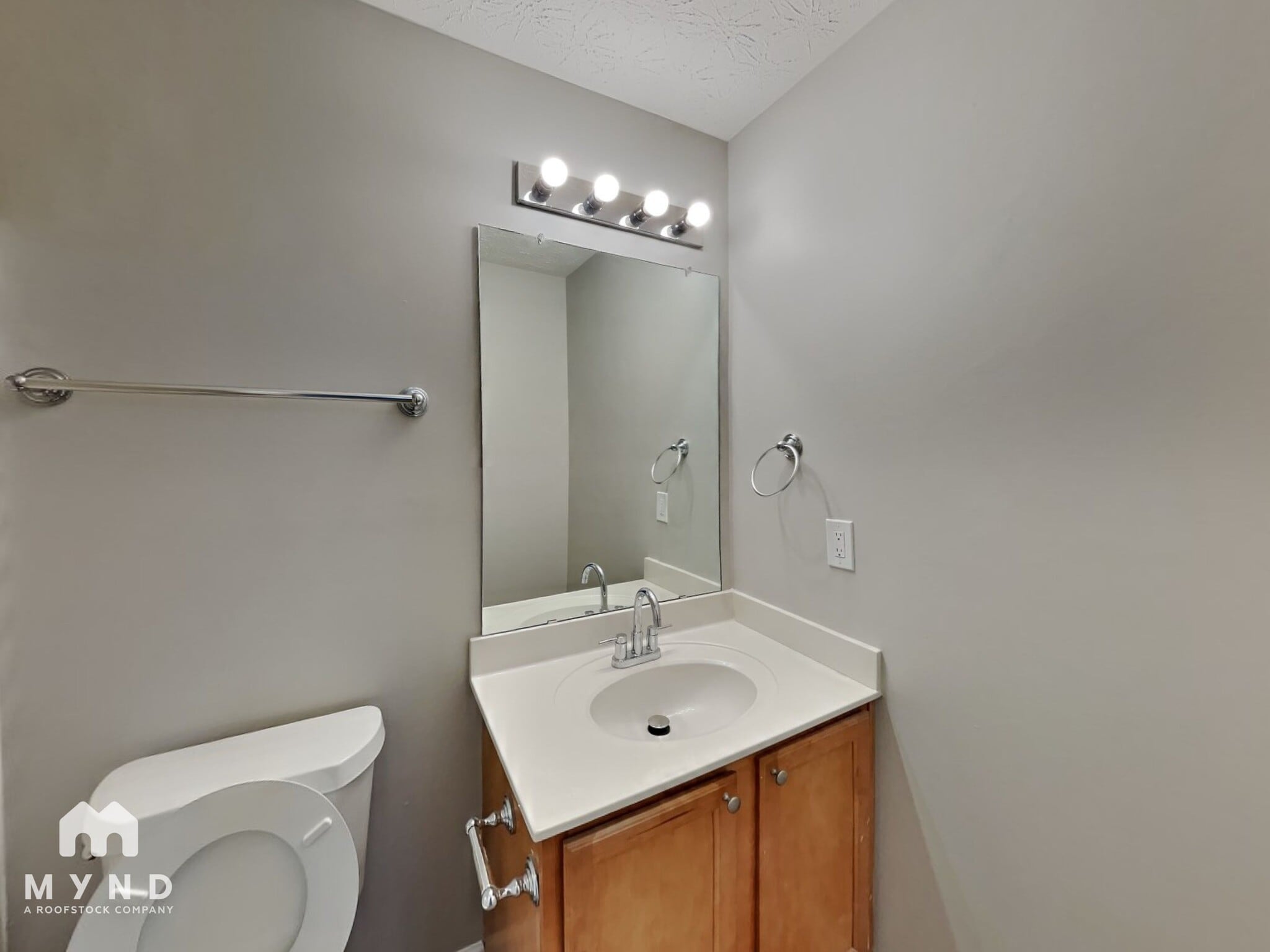 Building Photo - 6239 Lake Valley Point