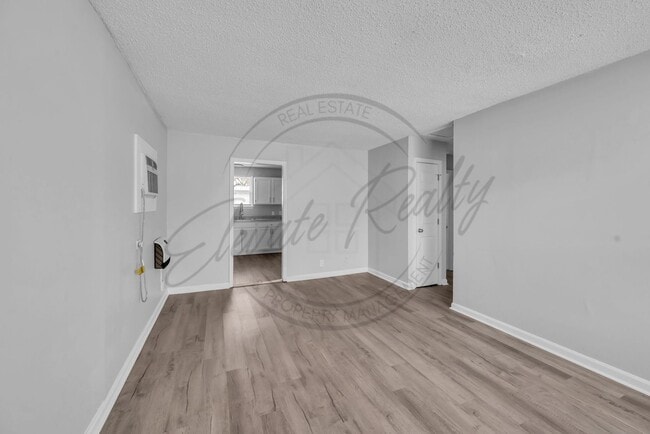 Building Photo - 2526 Highland Trace Dr