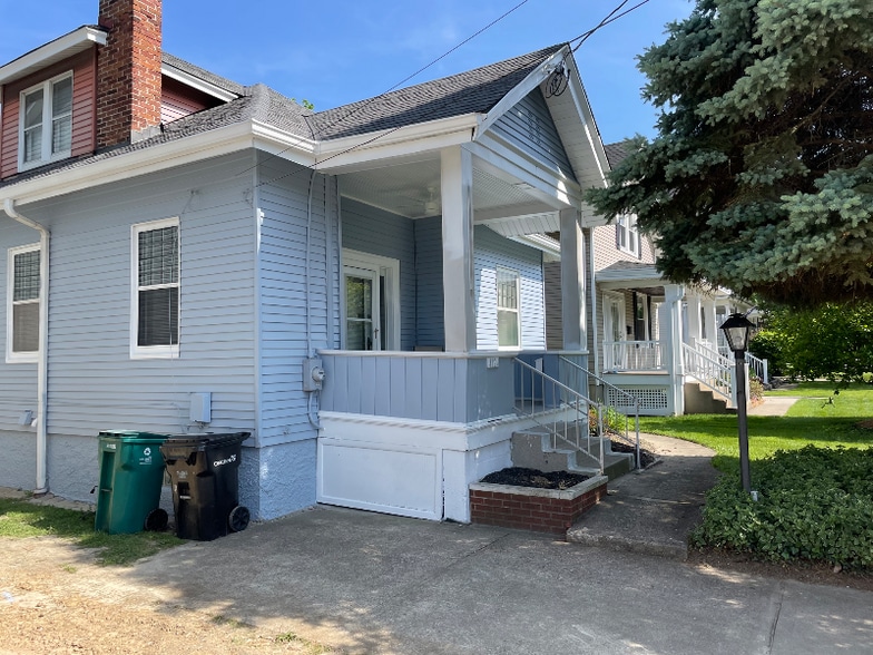 Building Photo - 4124 Millsbrae Ave
