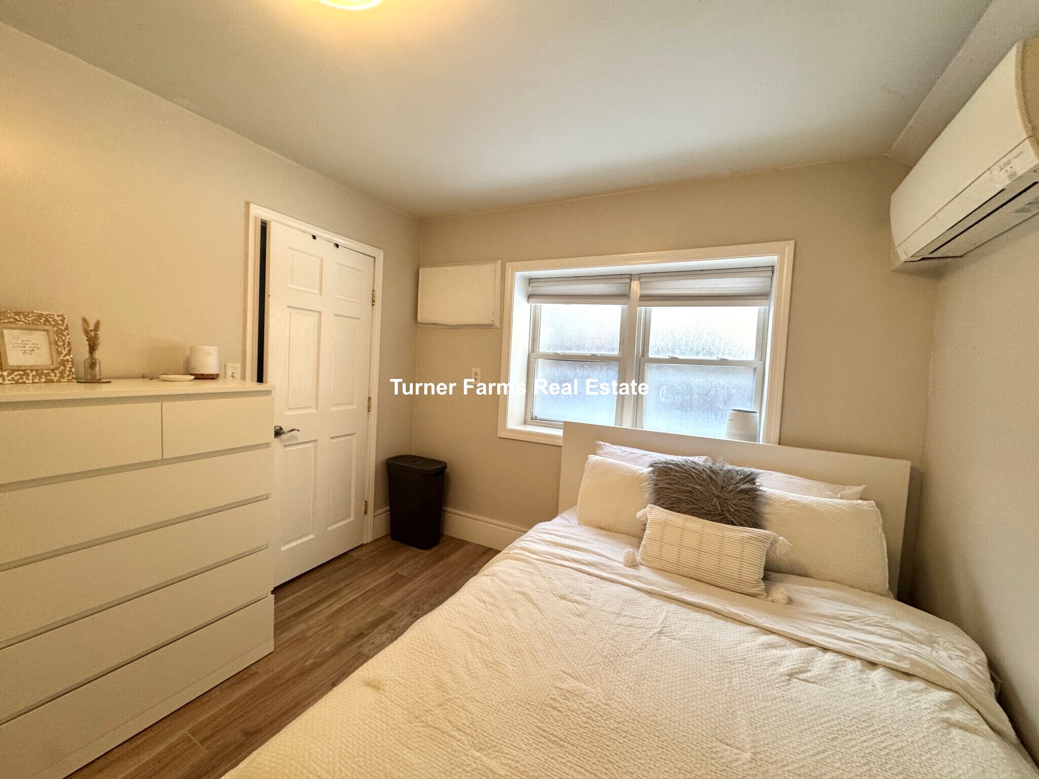 Building Photo - 91 Hudson St