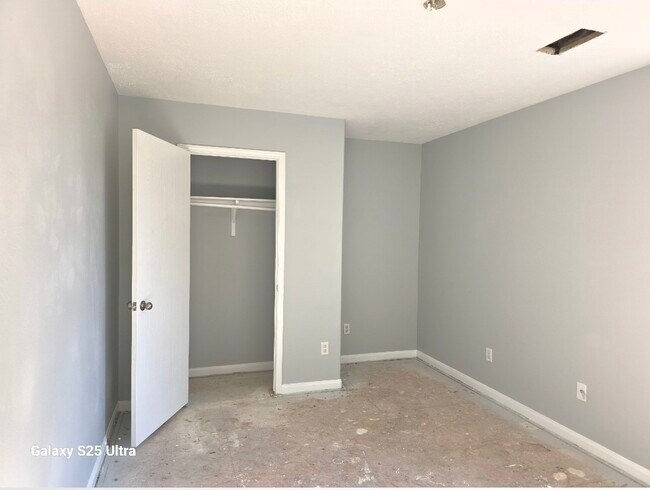 Building Photo - 6606 Highwind Bend Ln