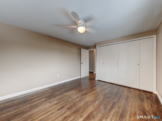 Building Photo - 275 Pierremount Ave