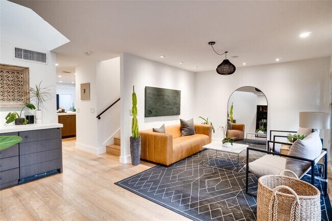 Building Photo - 1130 Washington Ave