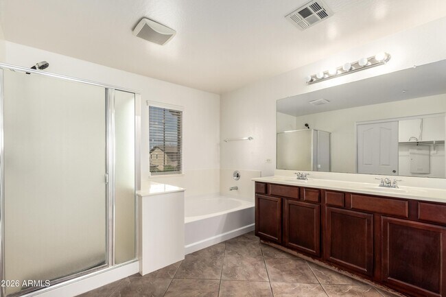 Building Photo - 13231 W Creosote Dr