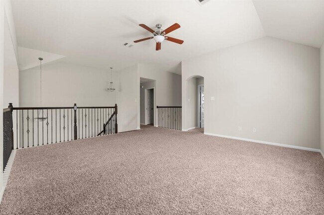 Building Photo - 18115 Fernwood Bend Dr
