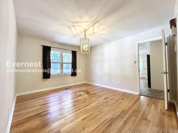 Building Photo - 4542 Carter Rd