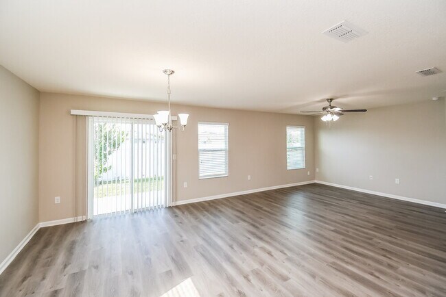 Building Photo - 3442 Canyon Falls Dr