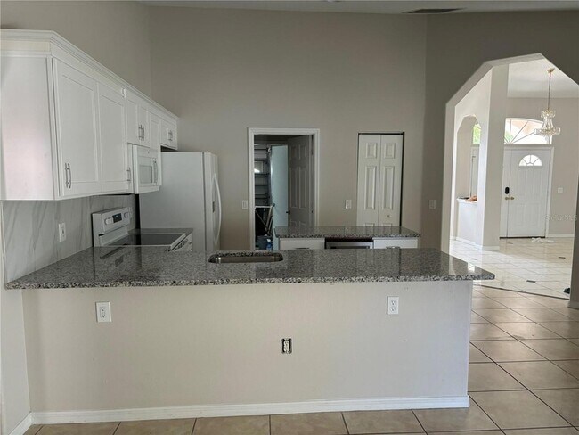 Building Photo - 4272 Pandora Rd