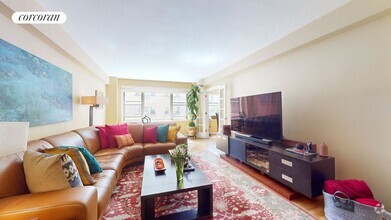 Building Photo - 415 E 52nd St