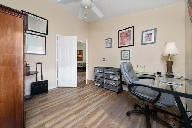 Building Photo - 1610 Oak Hill Trail