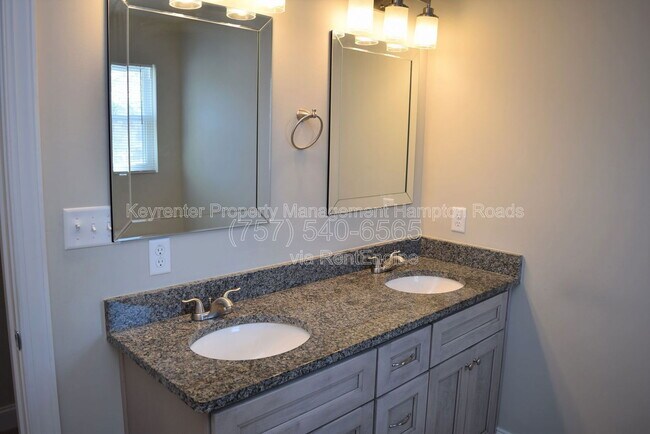 Building Photo - 1 Worden Pl