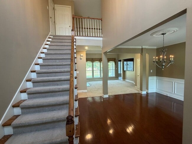 Building Photo - Spacious Executive Home in North Knox Summer Rose Subdivision