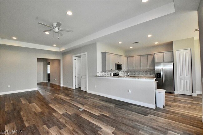 Building Photo - 3628 Sapphire Cv Cir