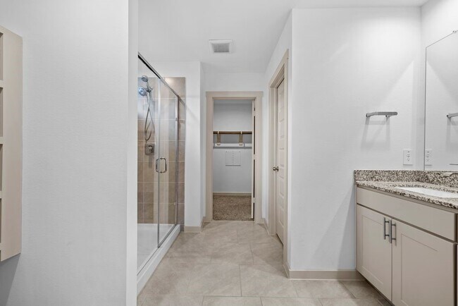 Building Photo - 4903 Pne Hvn Ln