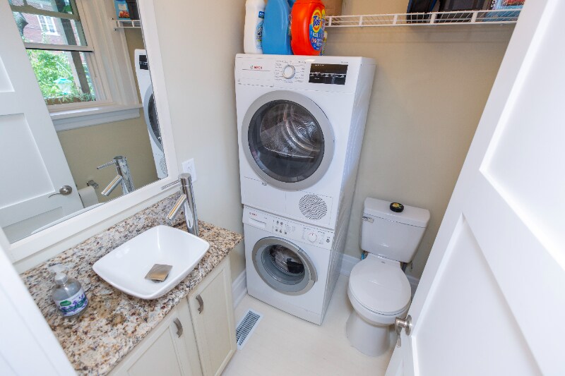 Building Photo - 108 S Notre Dame Ave