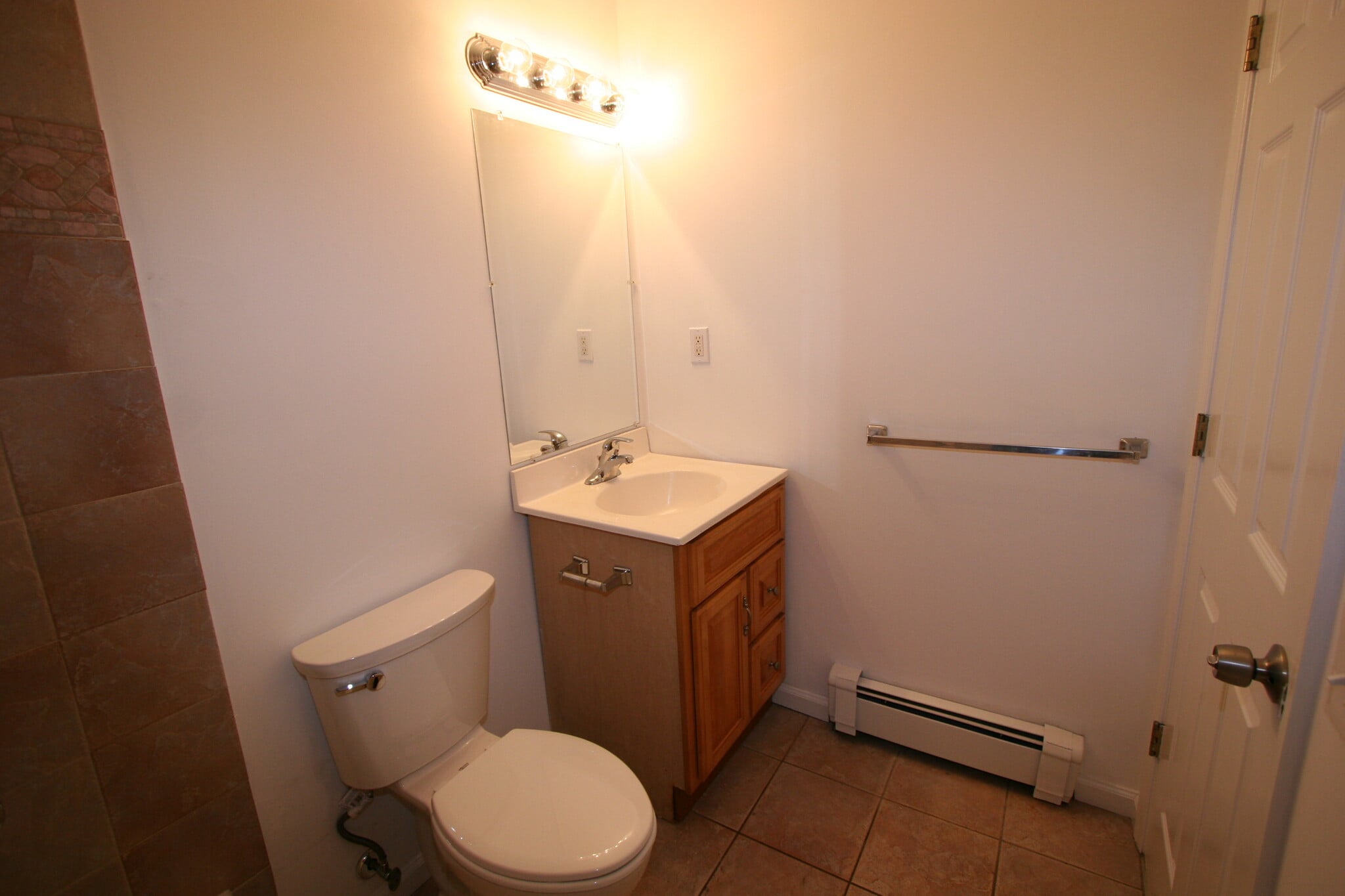 Building Photo - 86 Bethany Rd