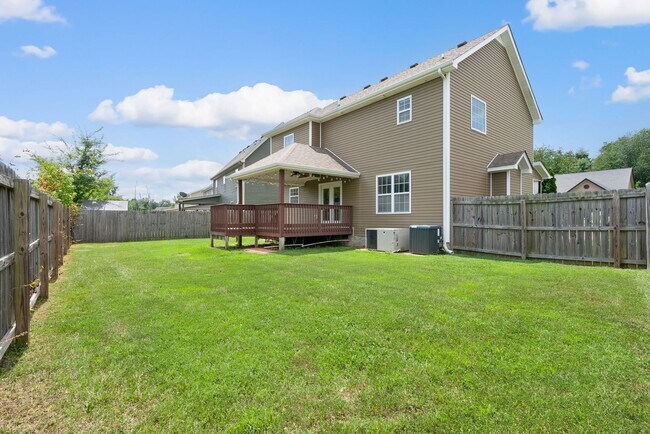 Building Photo - Coming Soon - Large home in the Heart of F...