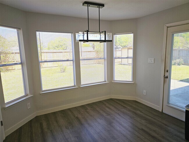 Building Photo - 19734 Glenfinch Ln