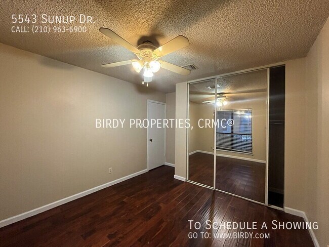 Building Photo - 5543 Sunup Dr
