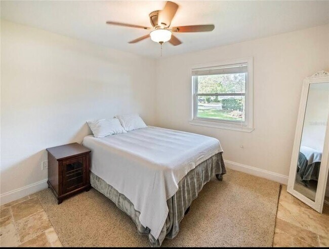 Bedroom 2 - 968 Woodrose Ct