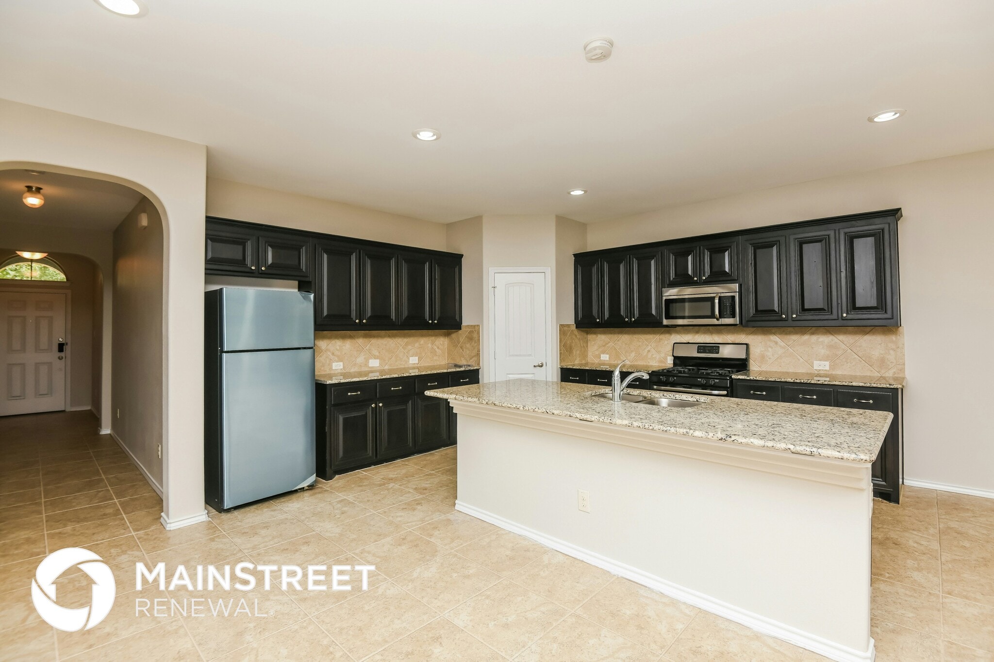 Building Photo - 2921 Cedar Ridge Ln