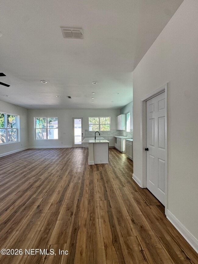 Building Photo - 2841 Post St