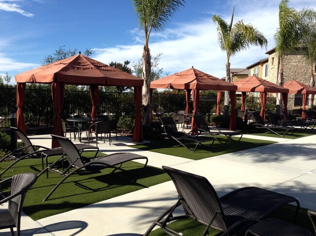 Building Photo - 10777 Canyon Grove Trail