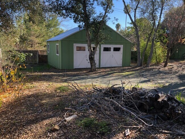 Building Photo - Jeffrey and Foothill Properties