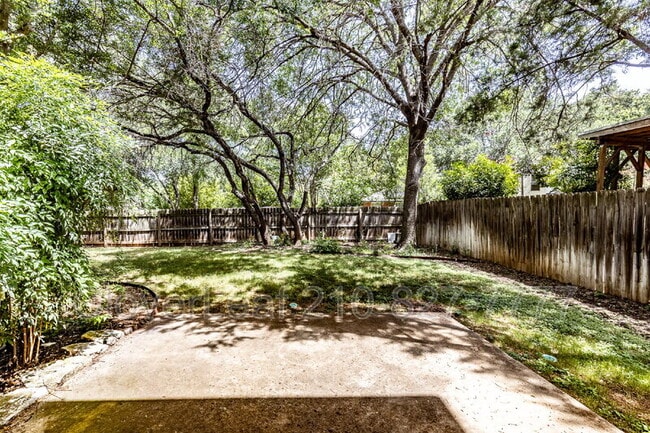 Building Photo - 417 Sunrise Canyon Dr
