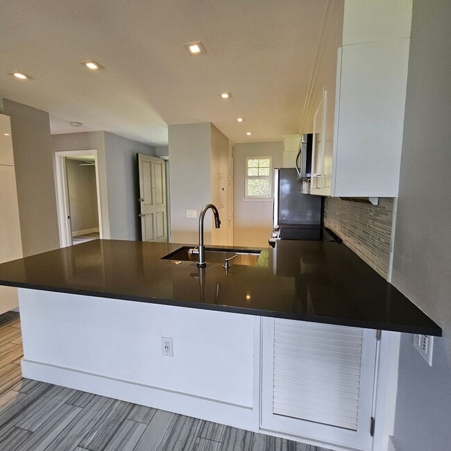 Building Photo - Ocean View 2 bedroom in Wailea Fairway