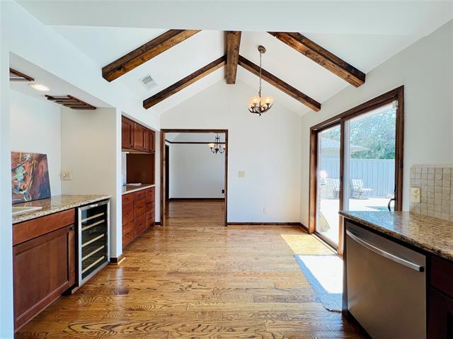 Building Photo - 3916 Bobbin Ln