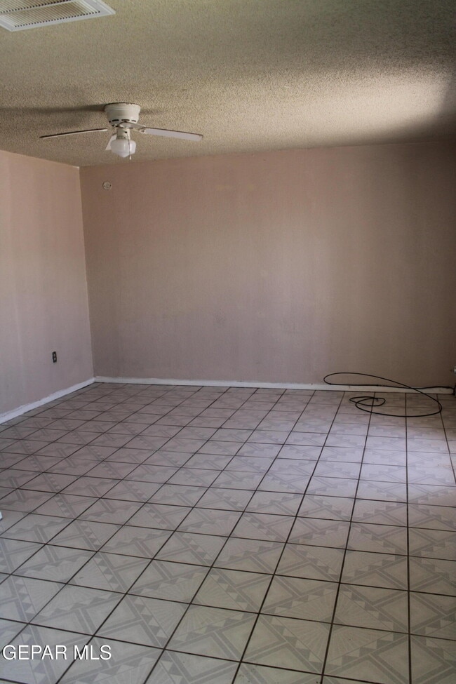 Building Photo - 1368 Reid Rd