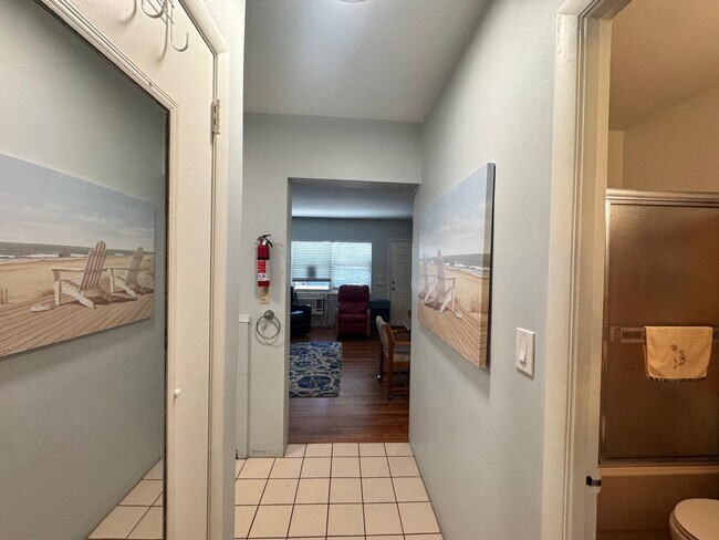 Building Photo - 2001 S Ocean Dr