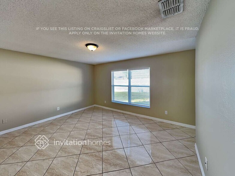 Building Photo - 13028 Ruidosa Loop